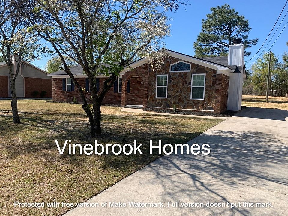 1st image of 2615 Carrington Dr