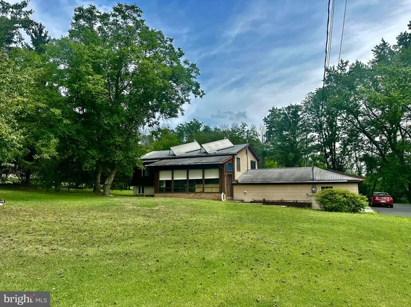 1945 Allentown Rd, Quakertown, PA 18951