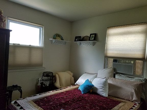 4th image of 4516 N Woodbridge Ave