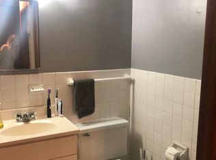 327 University Ave SE APT 204, Minneapolis, MN 55414