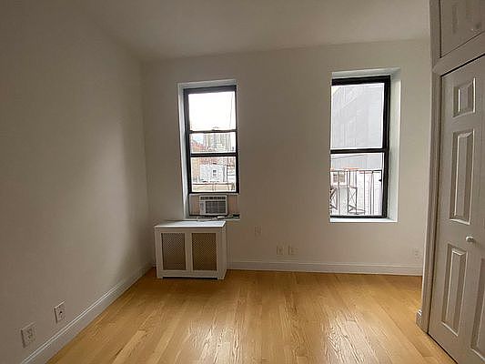 5th image of 348 E 62nd St #6C