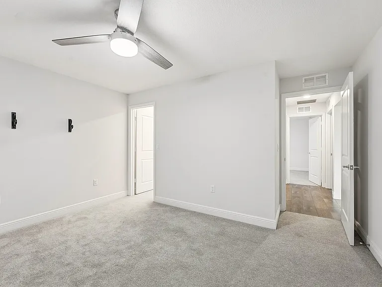 1692 SW Alvaton Ave — Photo 23