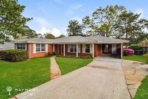 109 Woodley Ave Photo 1
