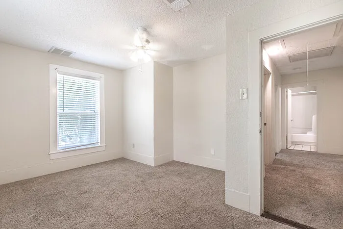 301 Fry St — Photo 16