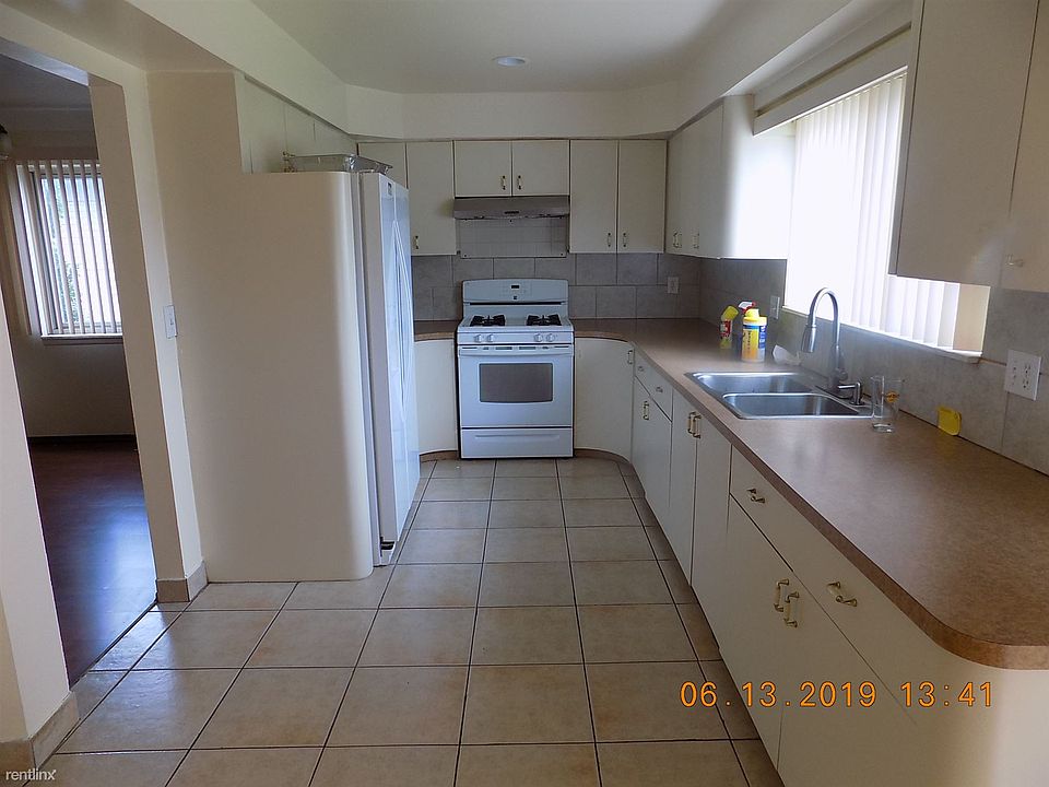 34672 Richard O Dr, Sterling Heights, MI 48310 Zillow