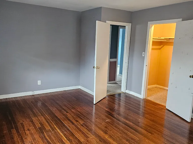 100 Parma Rd — Photo 4