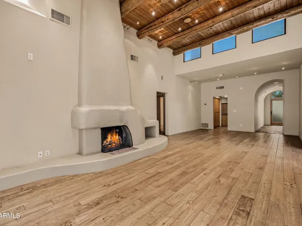 3302 E CAMPBELL Avenue #9, Phoenix, AZ 85018