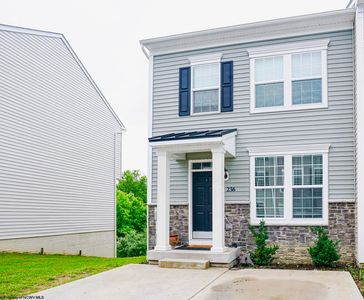 236 Queensbury Ct, White Hall, WV, 26554