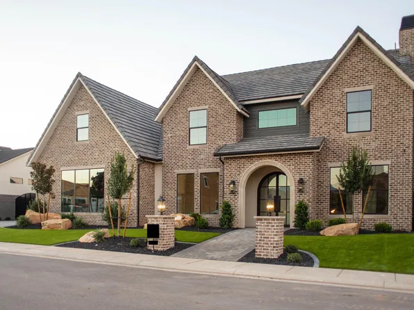 668 E Chloe Ln, Washington, UT 84780