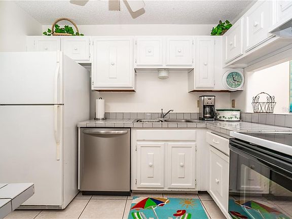4th image of 4153 S Atlantic Ave #2110