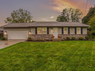 3185 27th St SW, Grandville, MI 49418