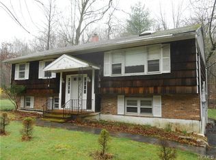 50 Brookdale Rd, Putnam Valley, NY 10579