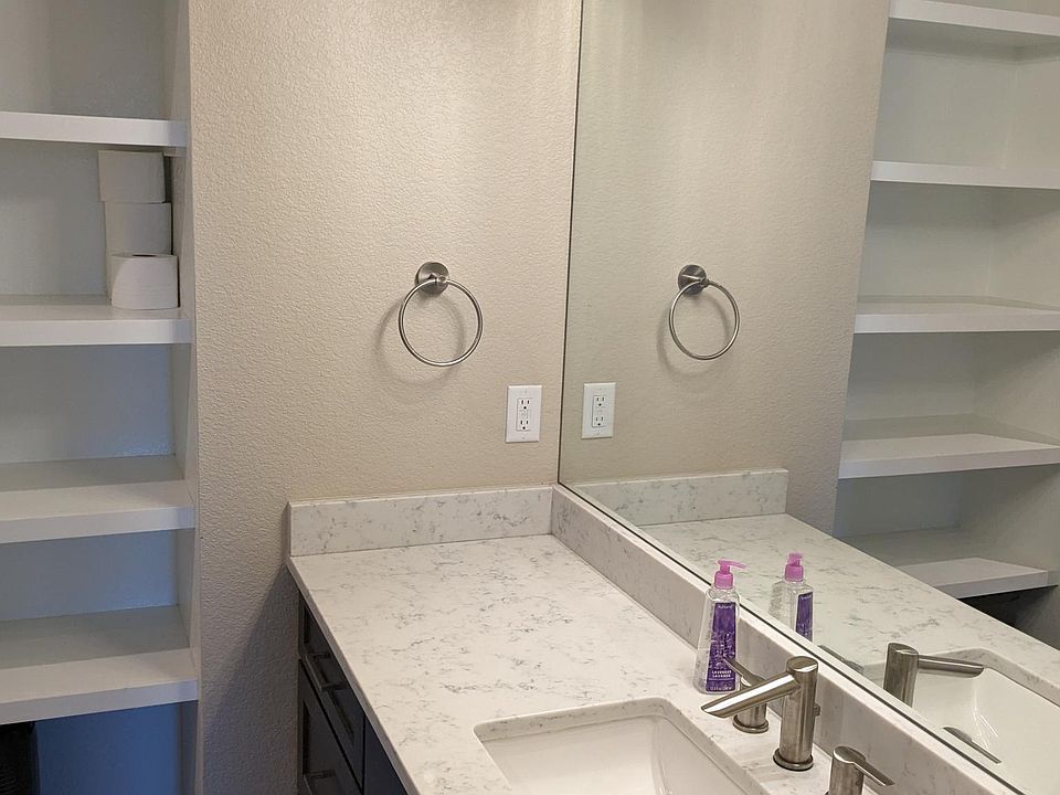 En suite bathroom.