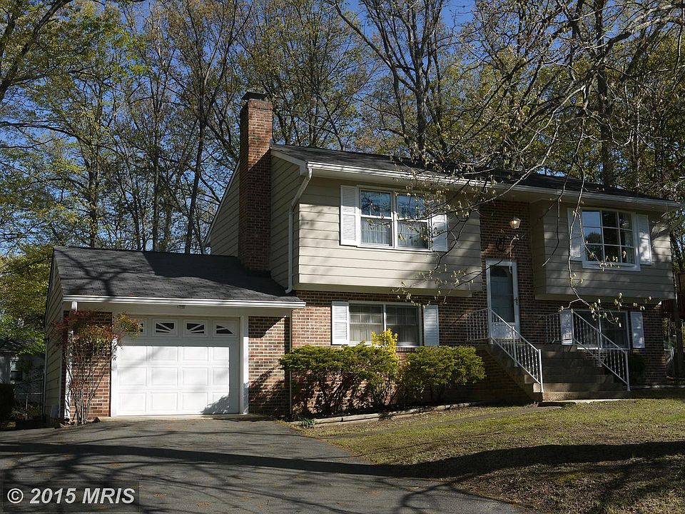 1st image of 217 Burlington Dr