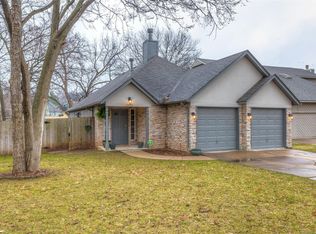 6420 E 96th St, Tulsa, OK 74137