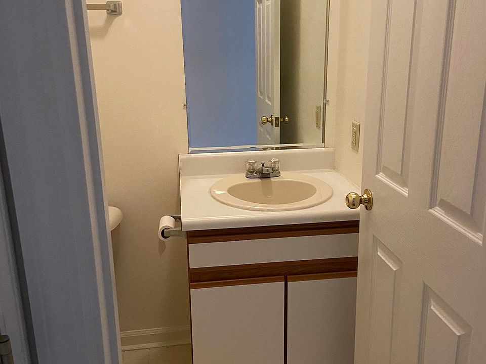 15 Bel Air Dr Greensburg, PA, 15601 Apartments for Rent Zillow