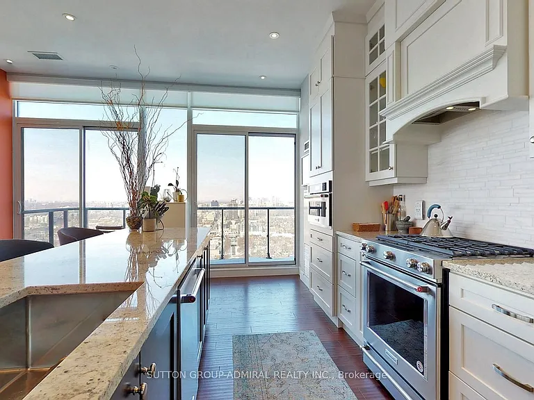 825 Church St #Penthouse 401 — Photo 15