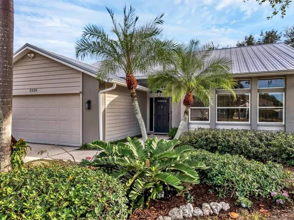 2820 River Pines Way, Sarasota, FL 34231