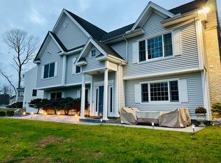 61 Karen Dr, Monroe, CT 06468