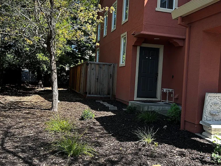 152 Coralflower Ln — Photo 5