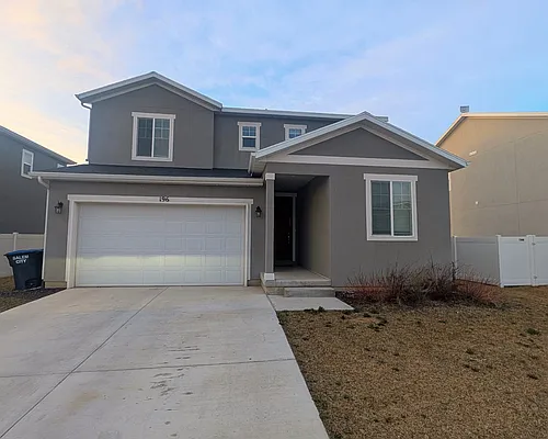 196 W Willet Dr Photo 1