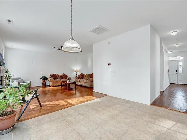 1005 Martin Bench Ct — Photo 25