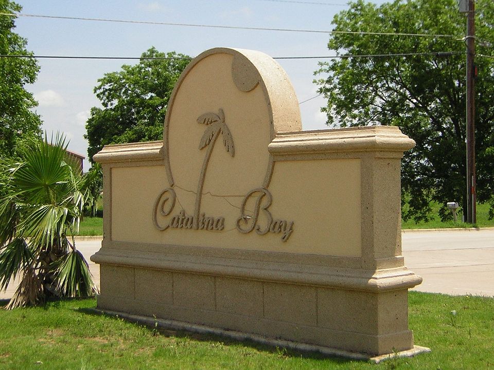 1st image of 1601 Malibu Bay Ct