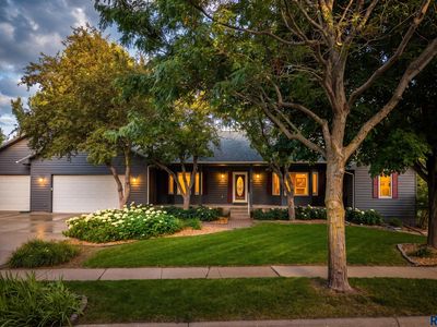 3004 S Coral Ct, Sioux Falls, SD, 57103
