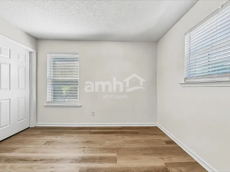2116 Maple Tree Ct — Photo 17