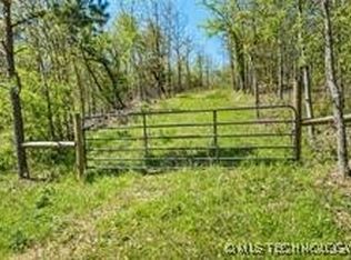 S 680th Rd, Colcord, OK 74338