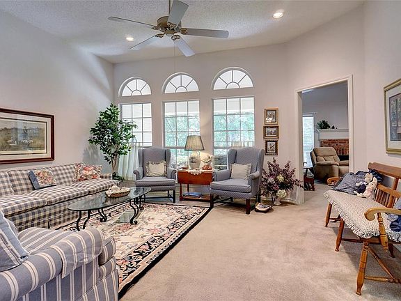 4th image of 1217 Timber Creek Dr