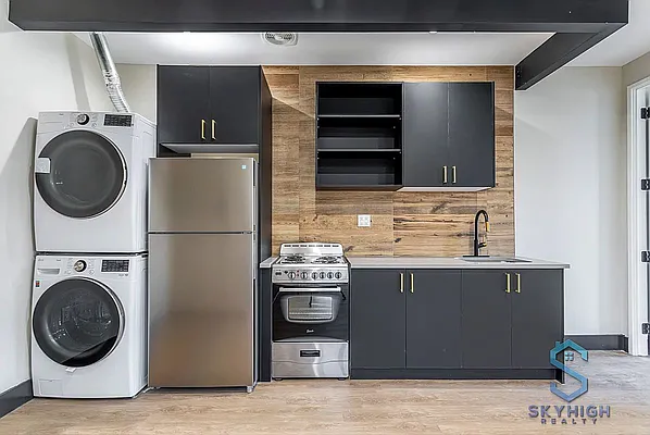 1665 Brooklyn Avenue