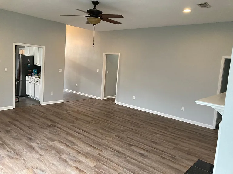 26500 Greenwood Dr — Photo 7