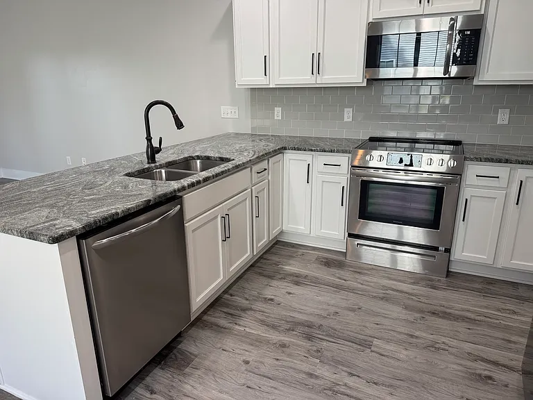 43 Aspen Rd — Photo 8