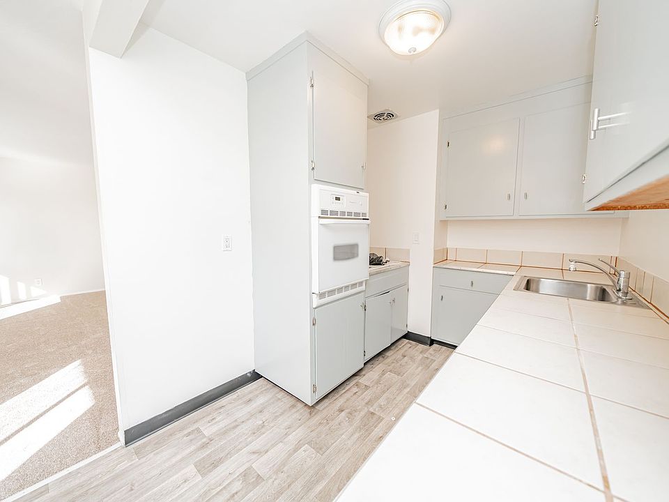 98 Dutton Avenue 98 Dutton Ave San Leandro, CA Zillow