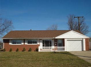 1003 W Lake Ave, New Carlisle, OH