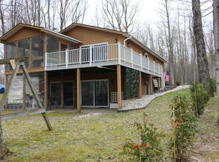 3166 Hidden Ridge Rd, Alanson, MI 49706