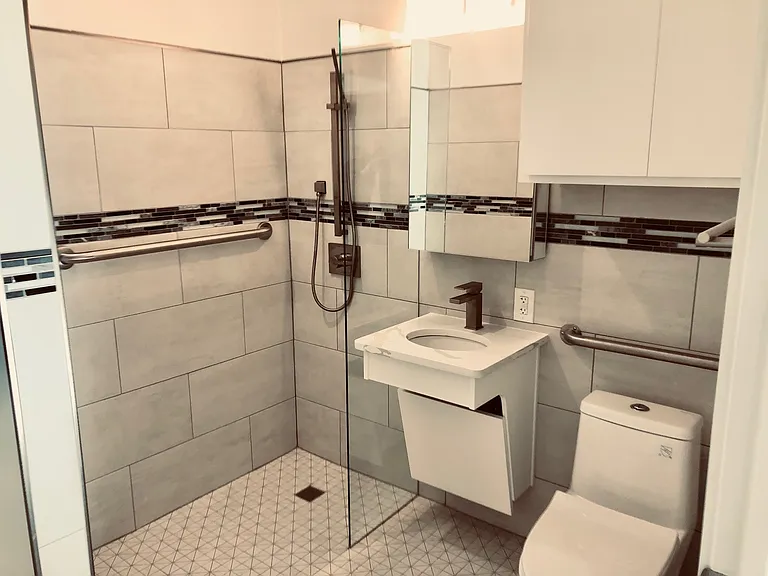 2827 Estate Dr — Photo 10