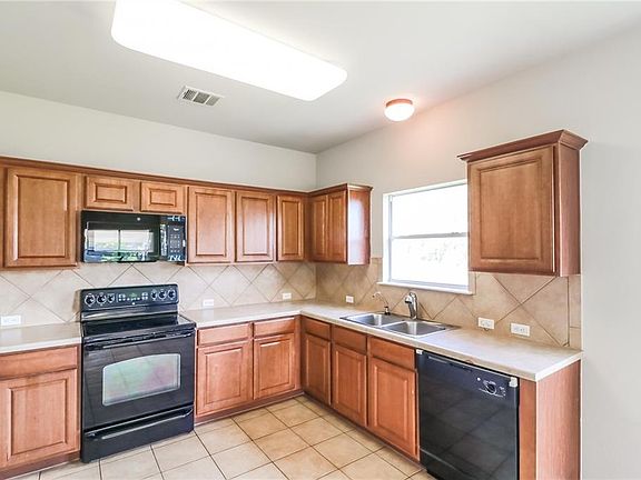 2nd image of 101 Gainer Dr