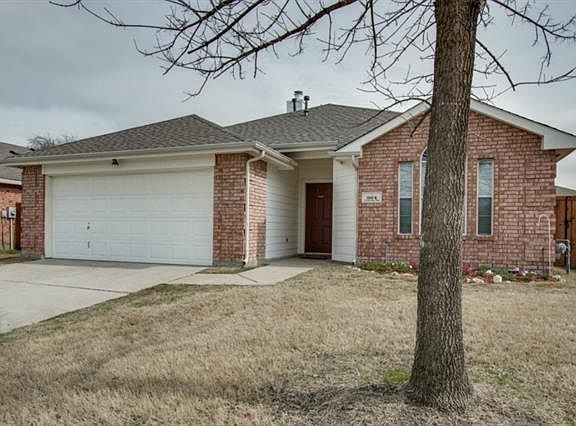 2nd image of 304 Willowlake Dr