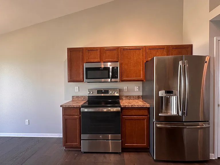 16303 Rockcrest View Ln — Photo 15