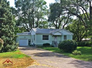 2421 Commerce Ave, Grand Island, NE 68801
