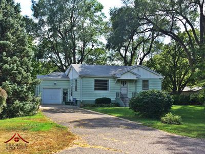 2421 Commerce Ave, Grand Island, NE, 68801