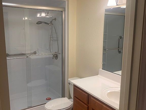 4th image of 9519 W Newport Dr