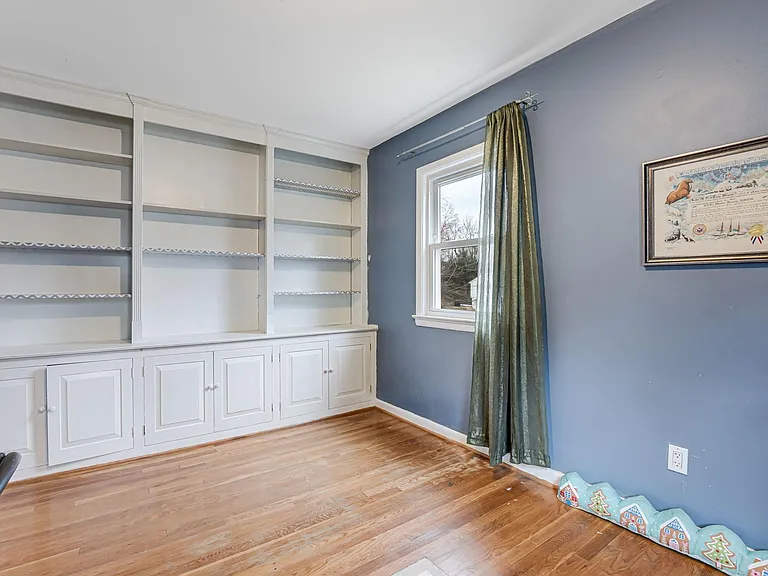 6714 Amherst Rd — Photo 18