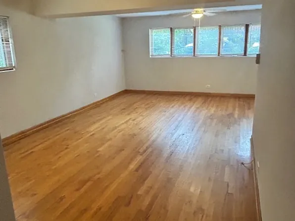 2550 W Winnemac Ave #G, Chicago, IL 60625
