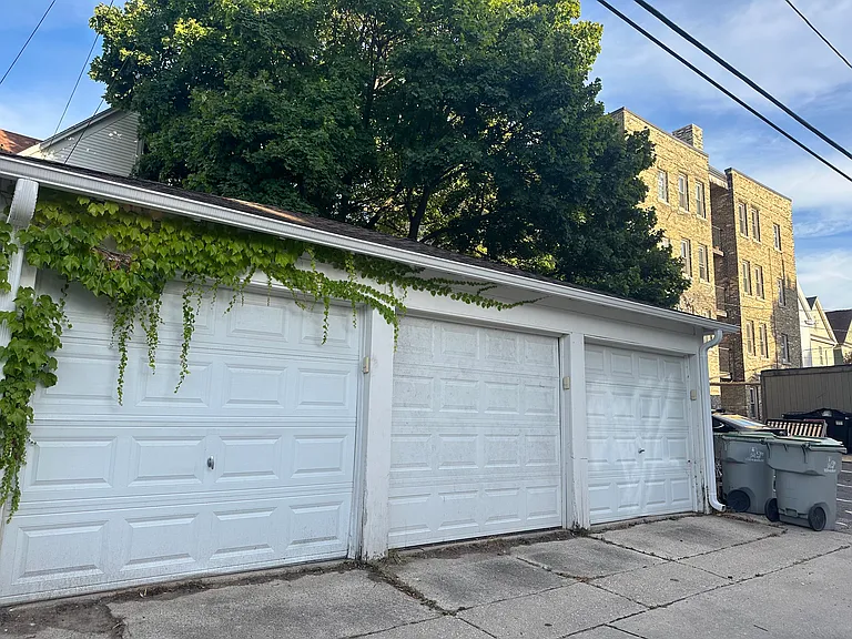 2747 N Murray Ave — Photo 8