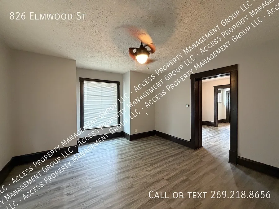 Updated for 2026! 3BR/2Bath Stuart neighborhood home! — Photo 4