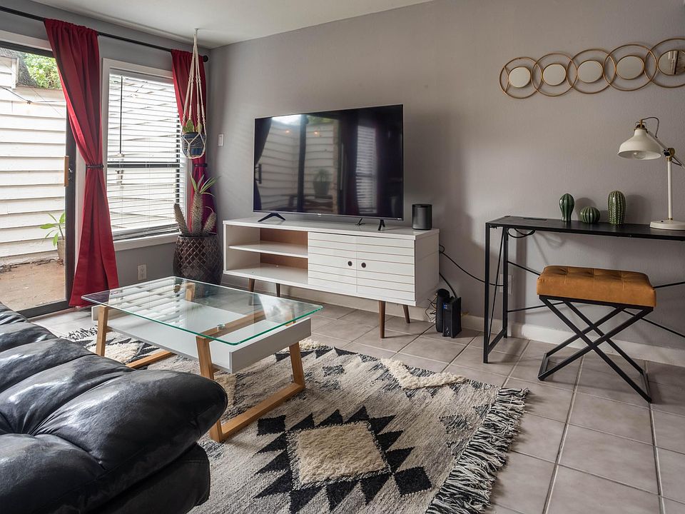 2400 Jarratt Ave Austin TX Zillow