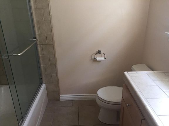 3rd image of 11013 Aster St